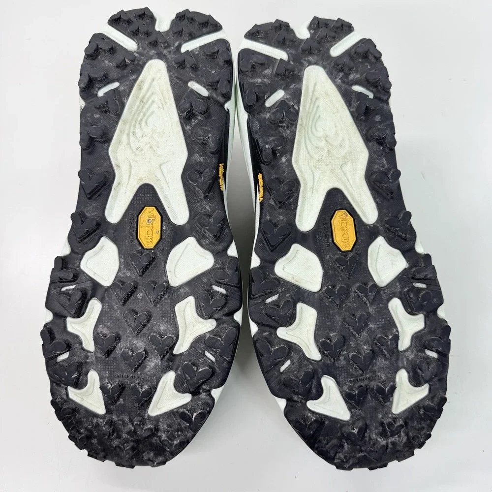 HOKA ONE ONE Speedgoat 7 Men Size 10.5 D Bay Leaf Sea Grass Trail Running Shoes